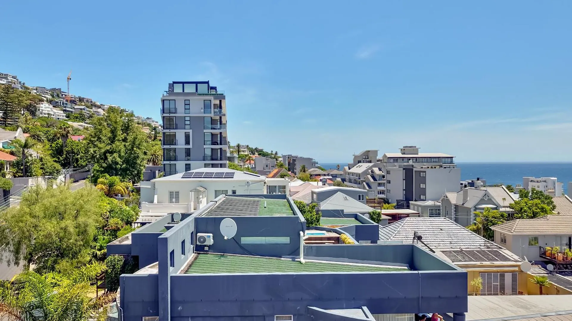 Beautiful Home, Perfect Location Cape Town 0*,